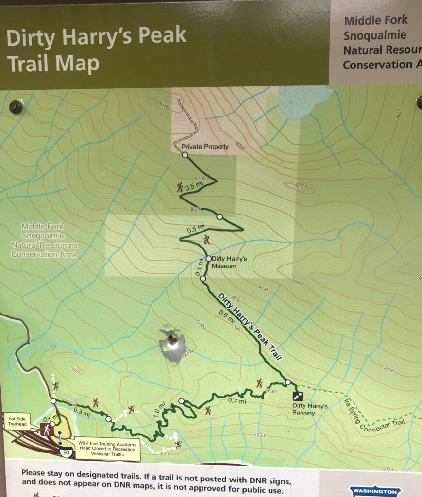 The trailhead has a nice map that I used to gauge the approximate locations of the Museum and the Peak. I also discovered there was a lake on the map, Granite Lake, which I'd never noticed before (top, blue).