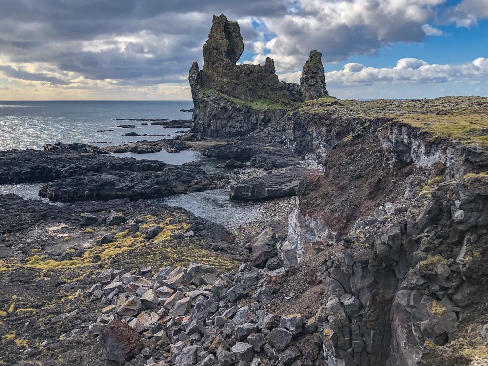 Stunning scenery of the Longdrangar Basalt Cliffs, my highlight of day 11.